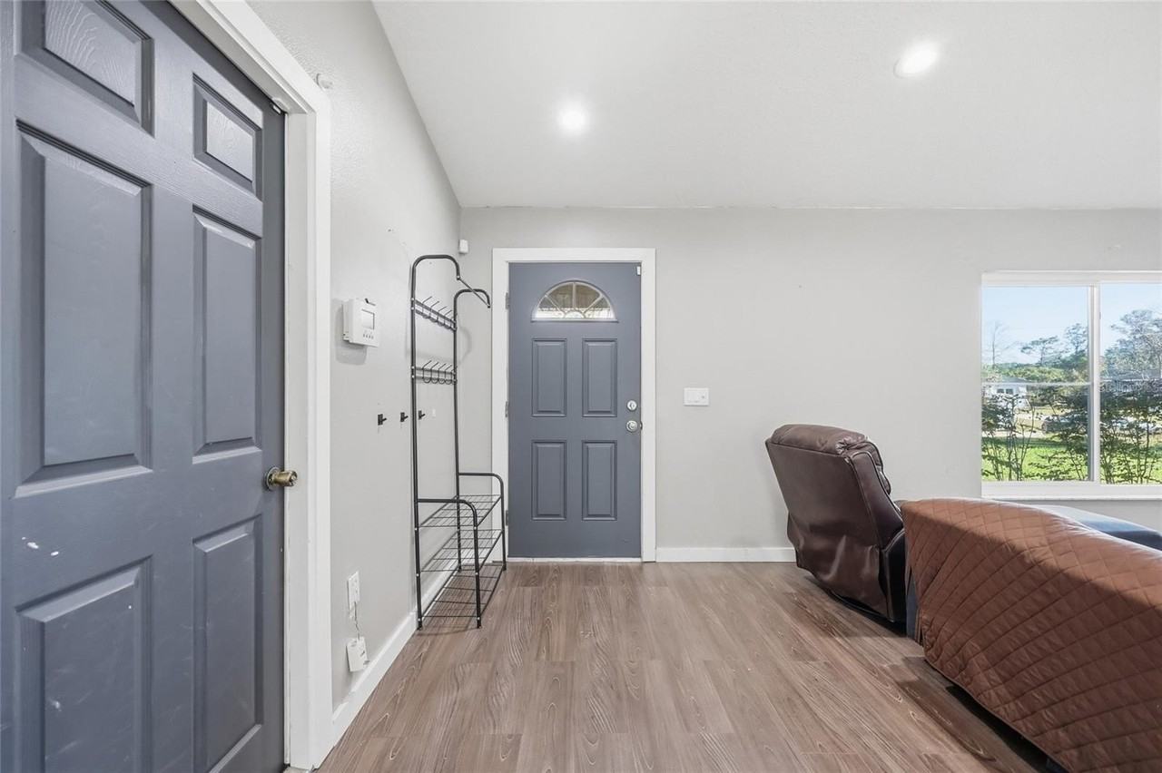 1380 9th Ave - Photo 6 of 29