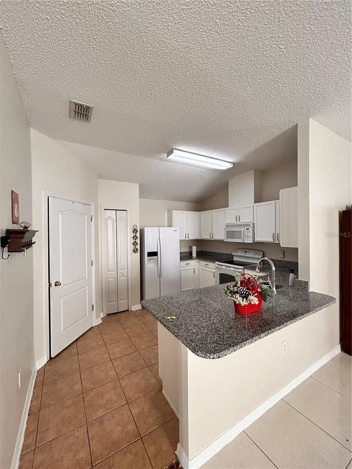 5727 Vista Linda Dr - Photo 7 of 16