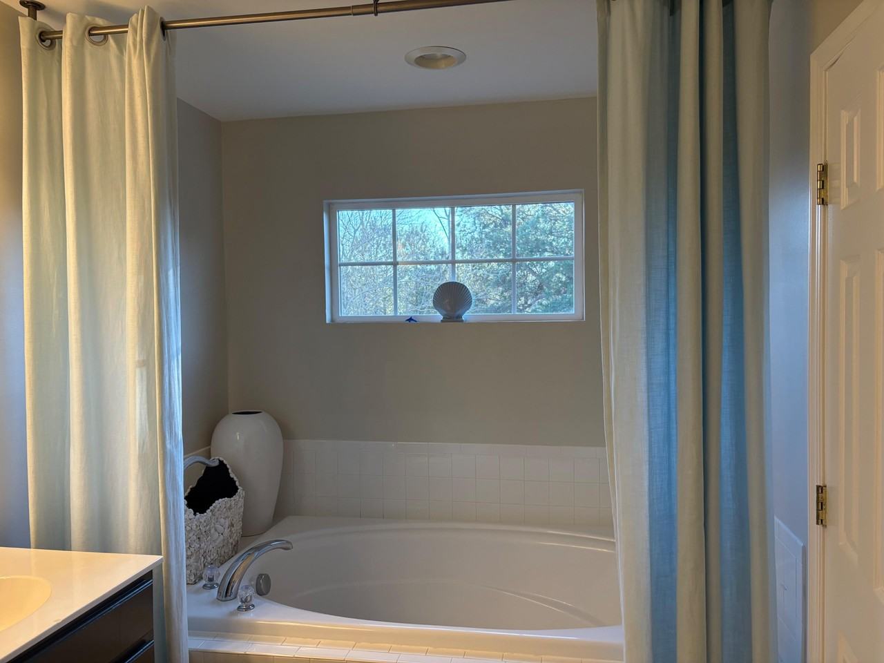 Connecticut Ave - Photo 3 of 20