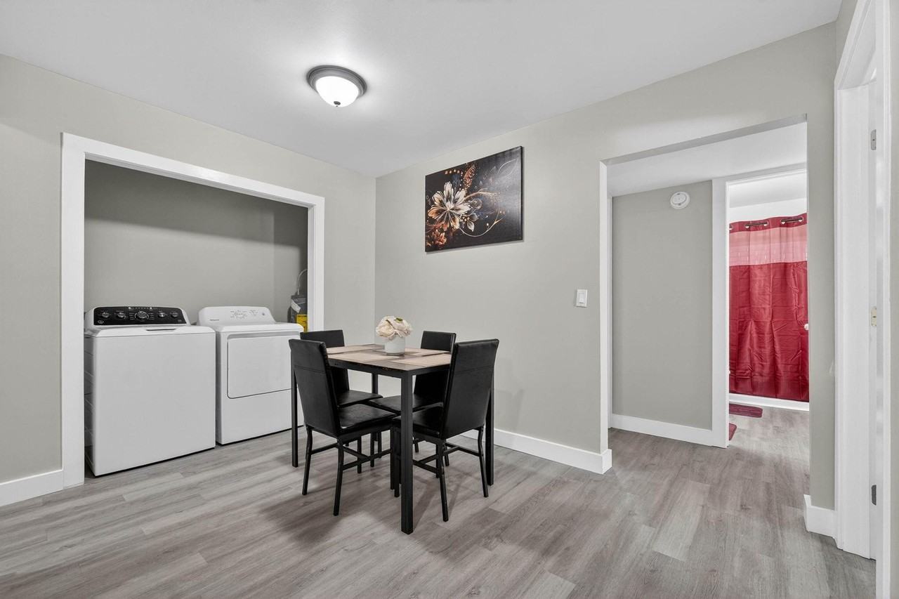 Phillips St - Photo 5 of 21