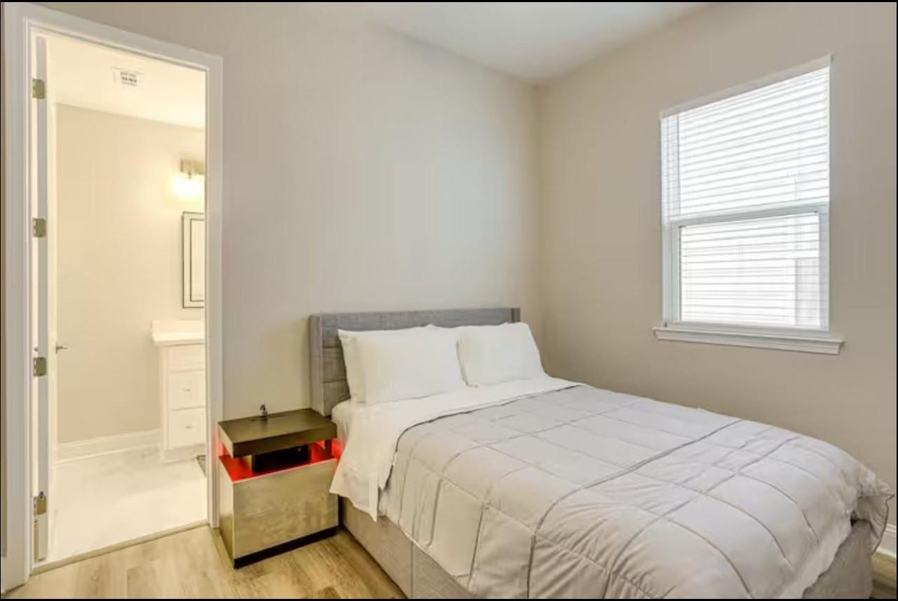 Gravier St - Photo 4 of 6