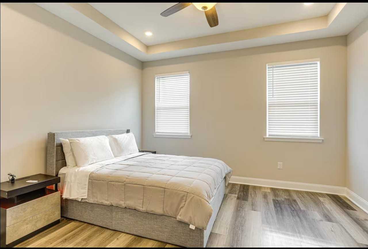 Gravier St - Photo 5 of 6