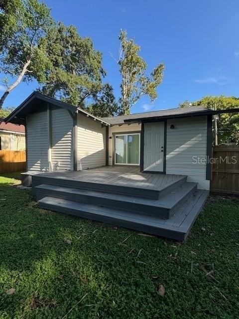 310 W Alfred St - Photo 6 of 19