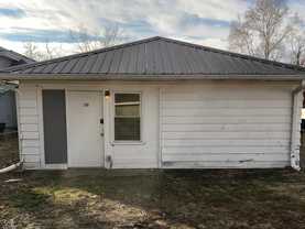 336 W 6th St - Photo 1 of 1