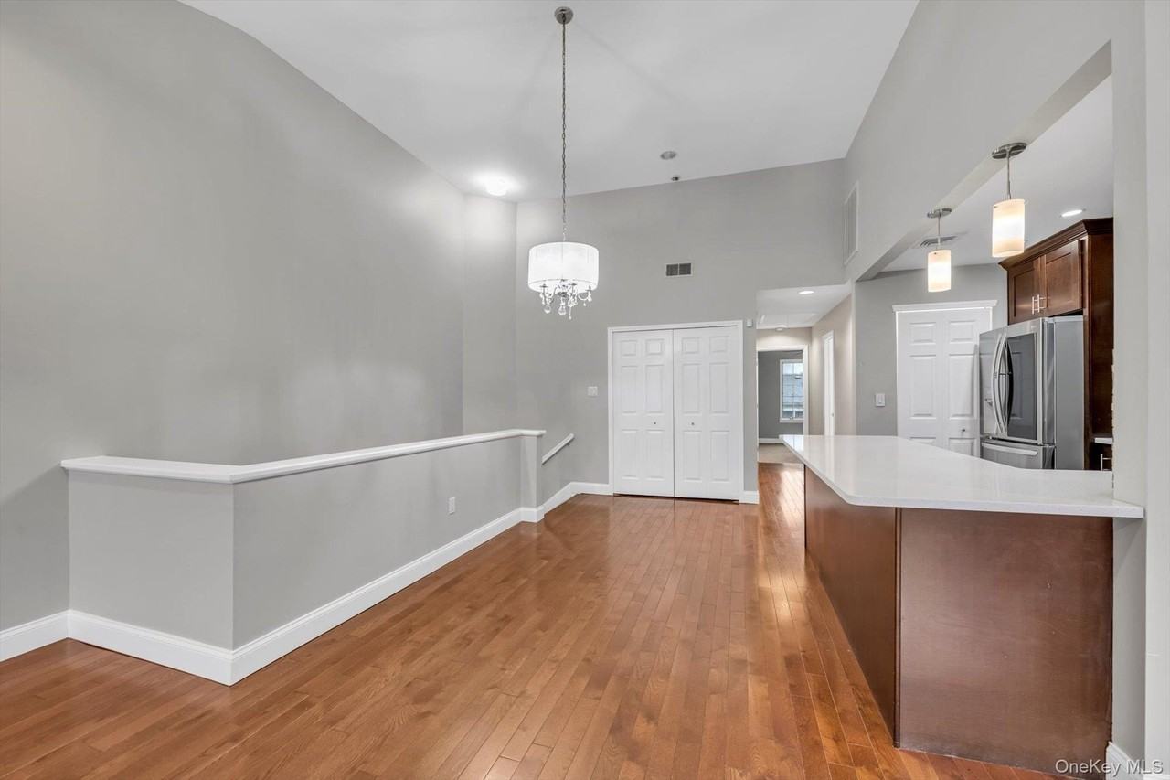 24177B Oak Park Dr - Photo 4 of 16