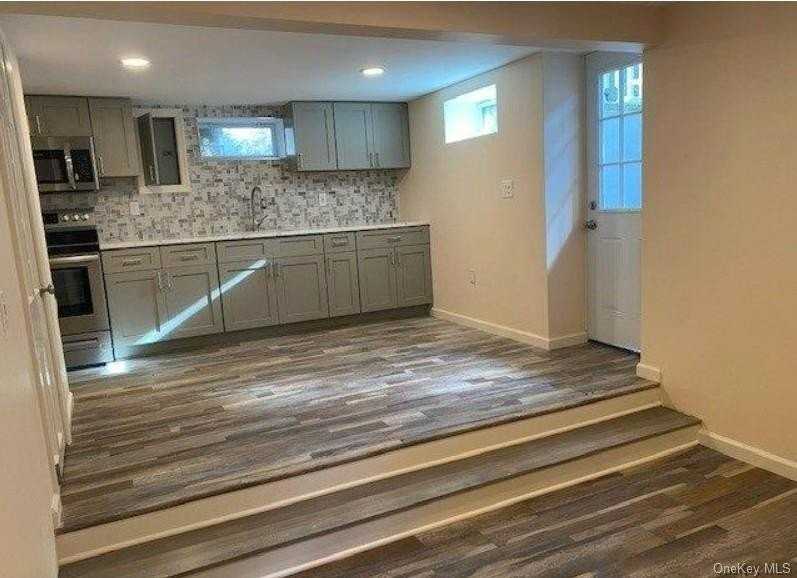 195 San Juan Dr - Photo 2 of 8