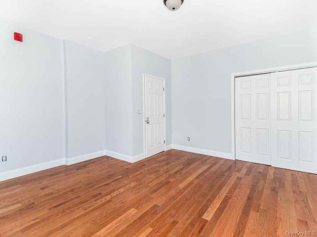 251 Warburton Ave Apt 3n #3N - Photo 2 of 6