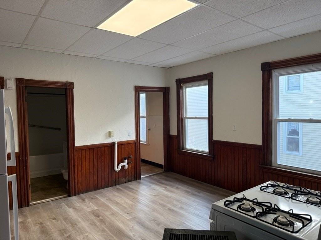 71 Esther St Apt 2 #2 - Photo 3 of 19