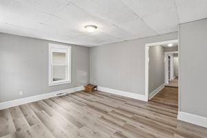 featured image of 14 Hacker St Apt 1 #1