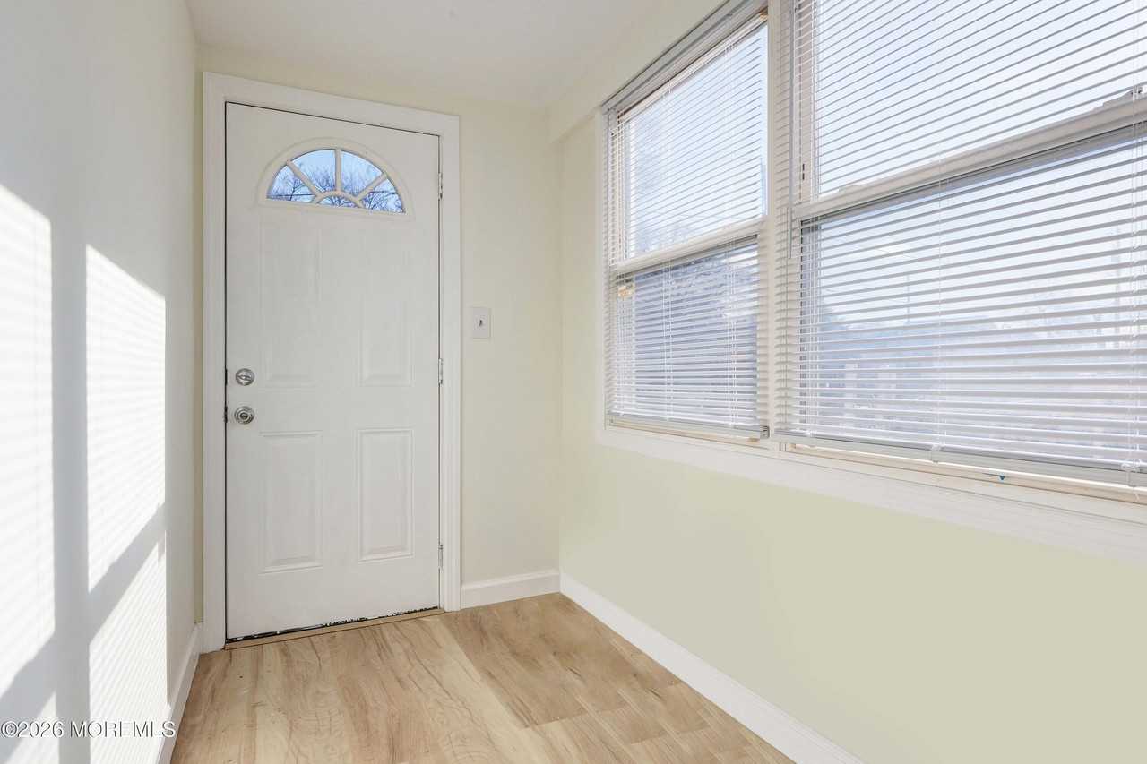 127 7th St Unit A #A - Photo 5 of 23