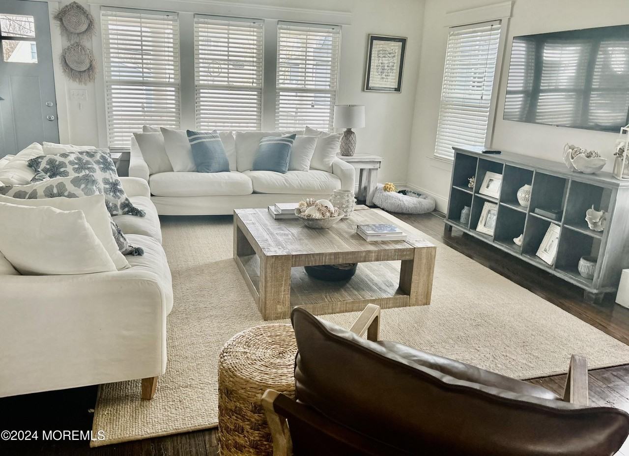 4 Griffin St - Photo 5 of 10