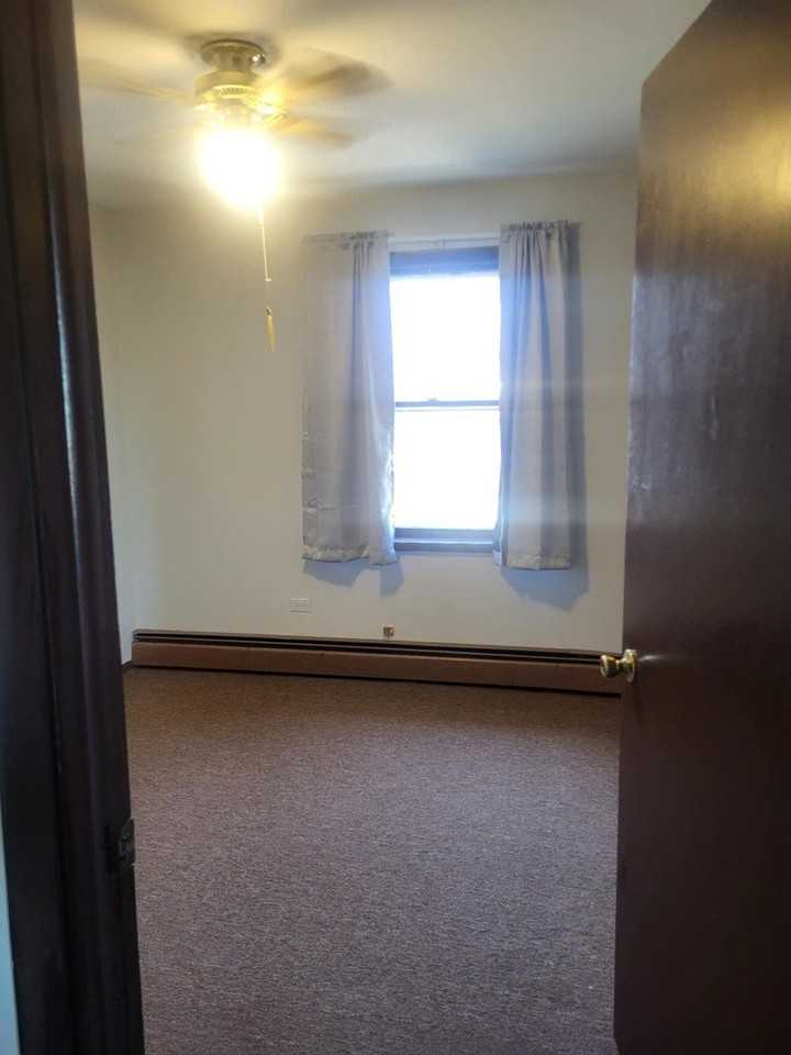 8435 S 81st Ave Unit 1 #1 - Photo 7 of 17