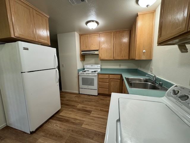 5525 Capistrano Avenue #33 - Photo 7 of 15