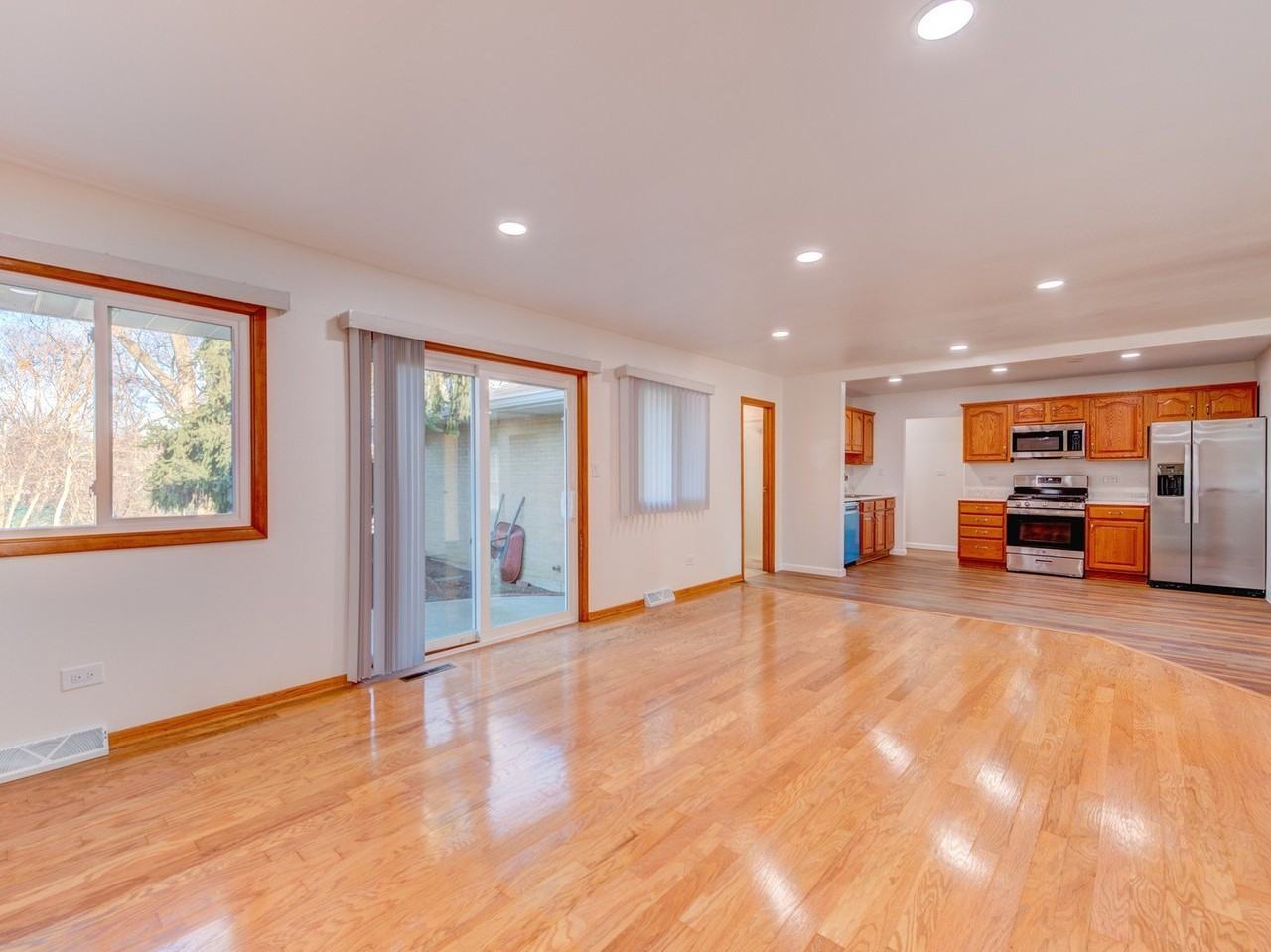 3316 Brookmeade Dr - Photo 6 of 17