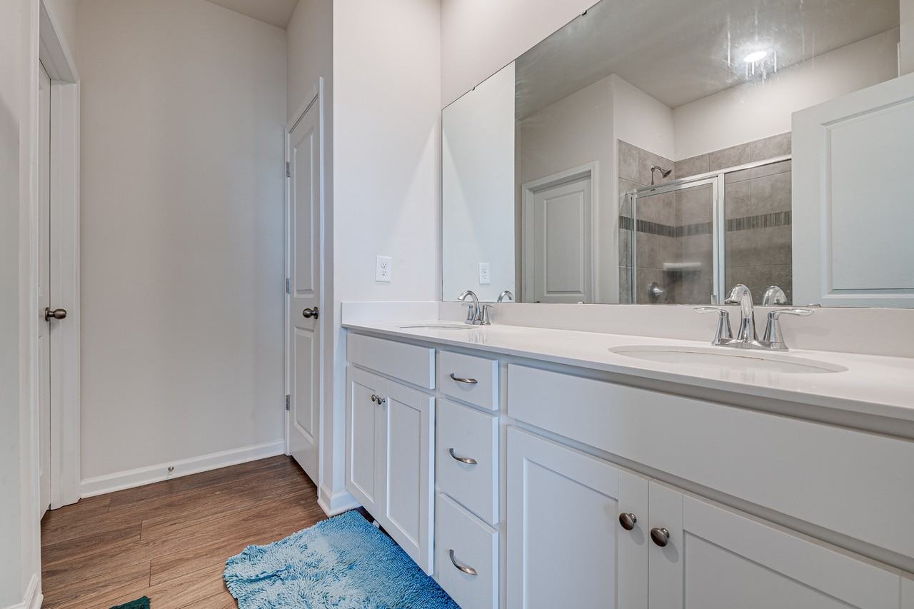 15776 Country House St #1 - Photo 3 of 10