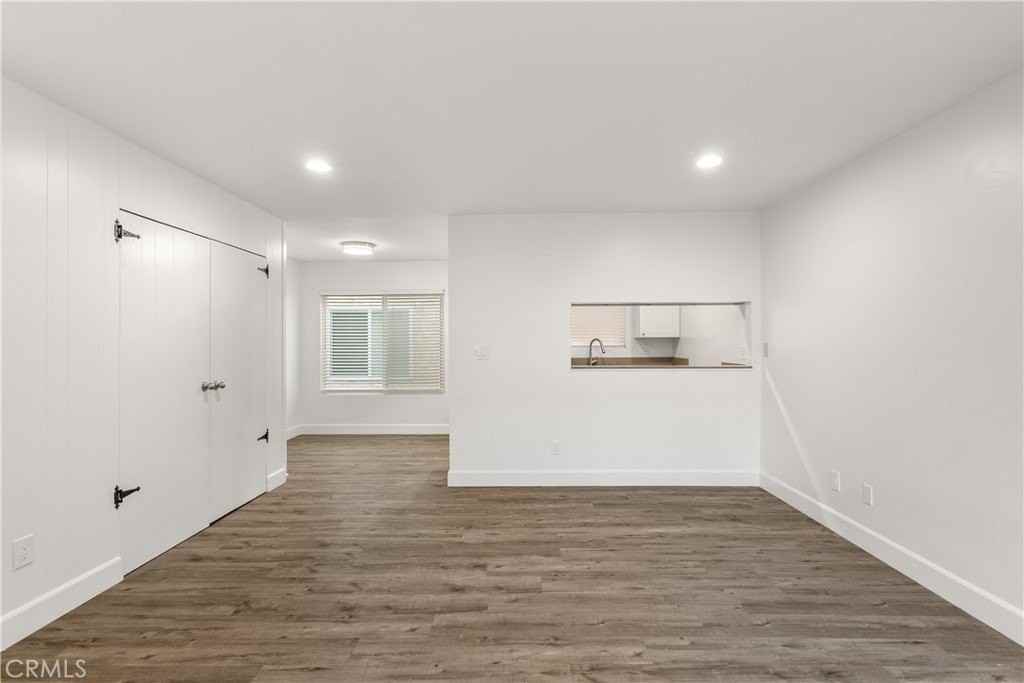 619 N Lucia Ave #1 - Photo 5 of 42