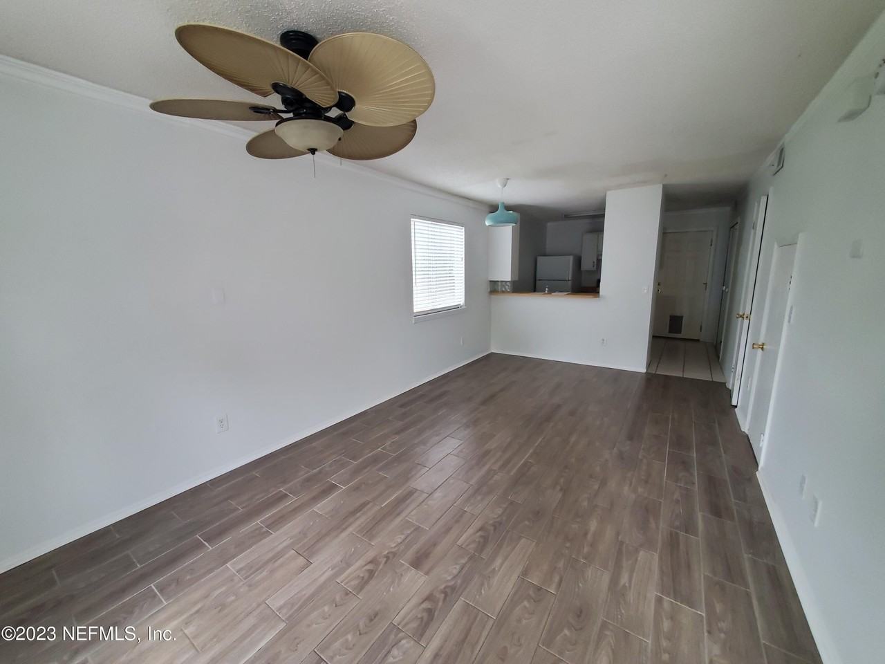 2200 Marsh Point Rd - Photo 2 of 13