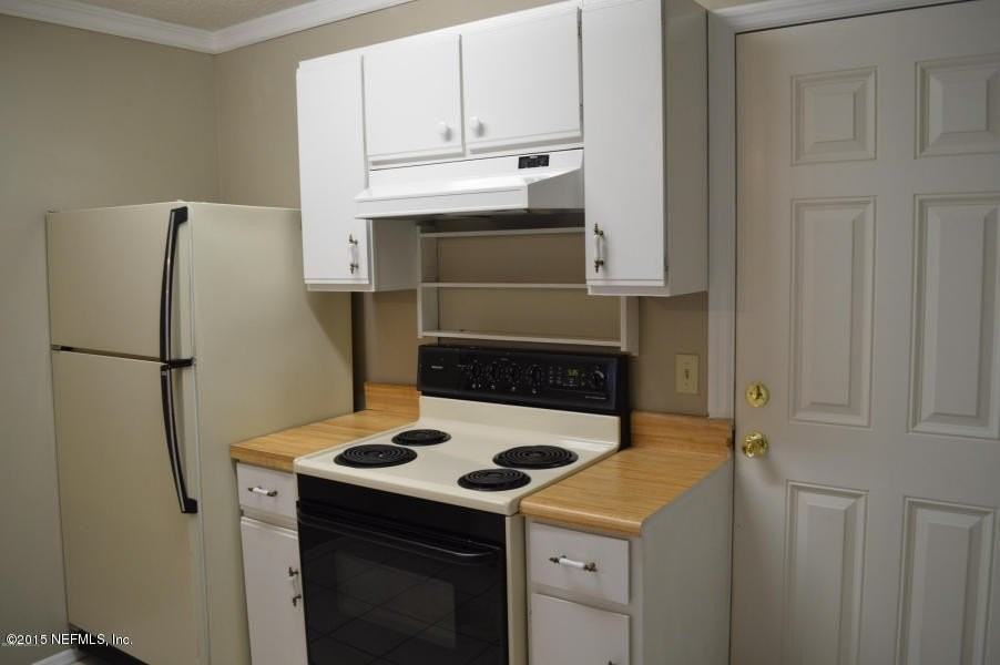 2200 Marsh Point Rd - Photo 6 of 19