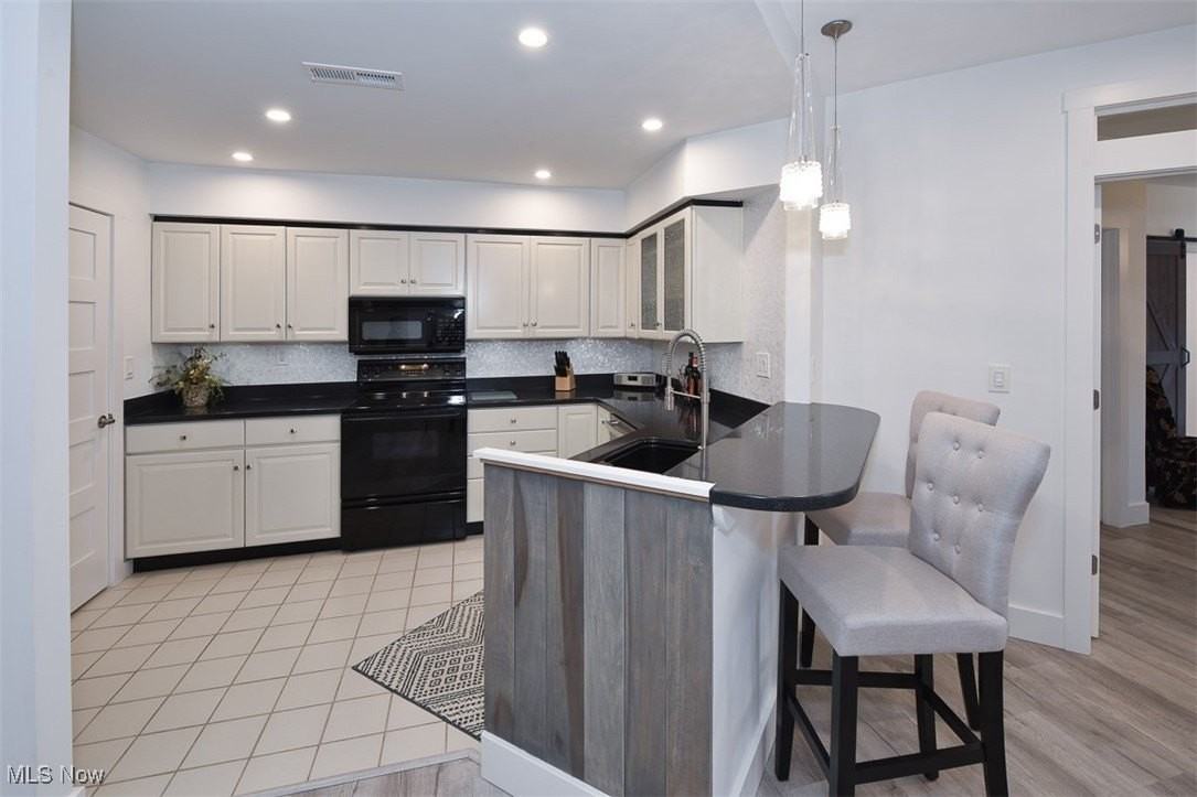 19000 Lake Rd - Photo 6 of 39