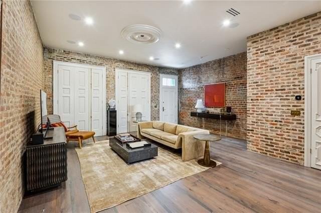 1132 Tchoupitoulas St - Photo 4 of 27