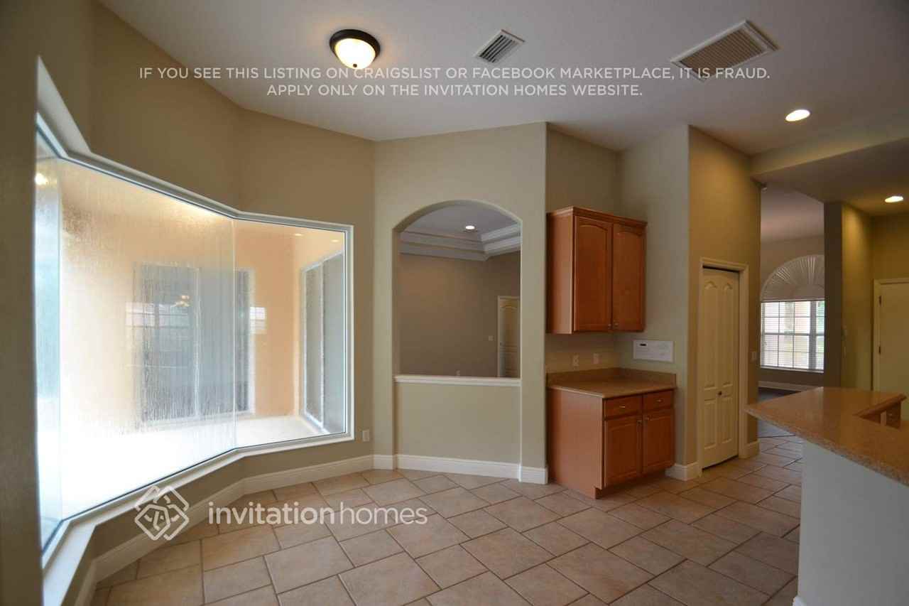 13075 Peregrin Cir - Photo 6 of 17