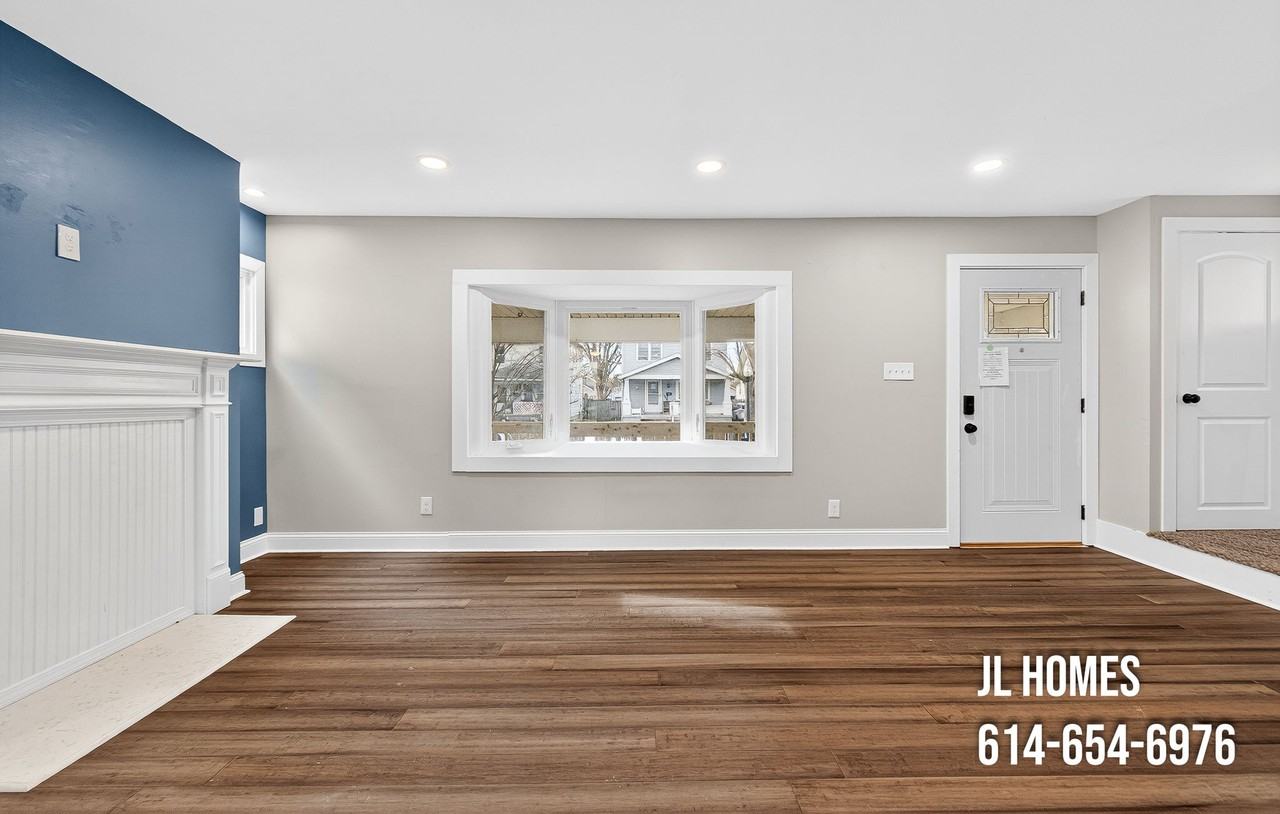 512 Larcomb Ave #1 - Photo 5 of 28