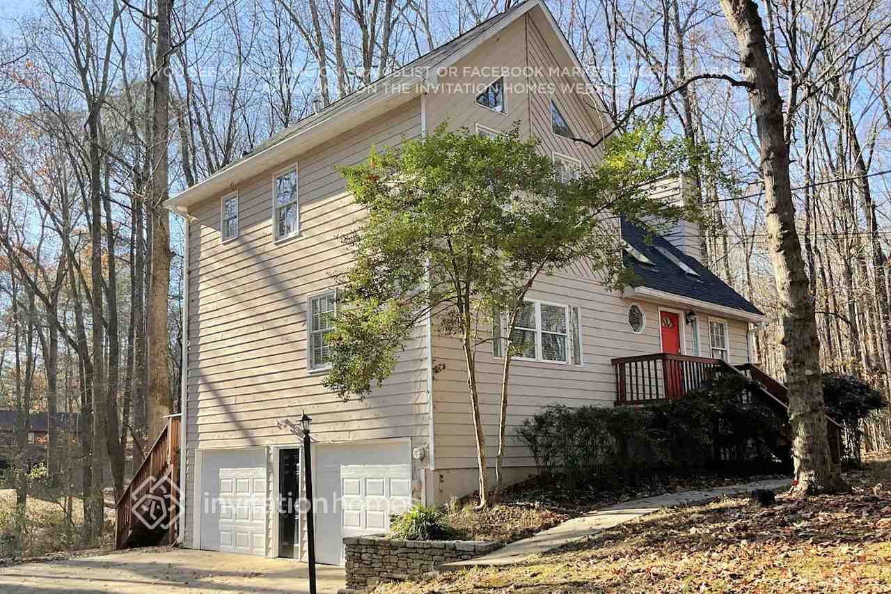 3738 Starboard Ct - Photo 2 of 21