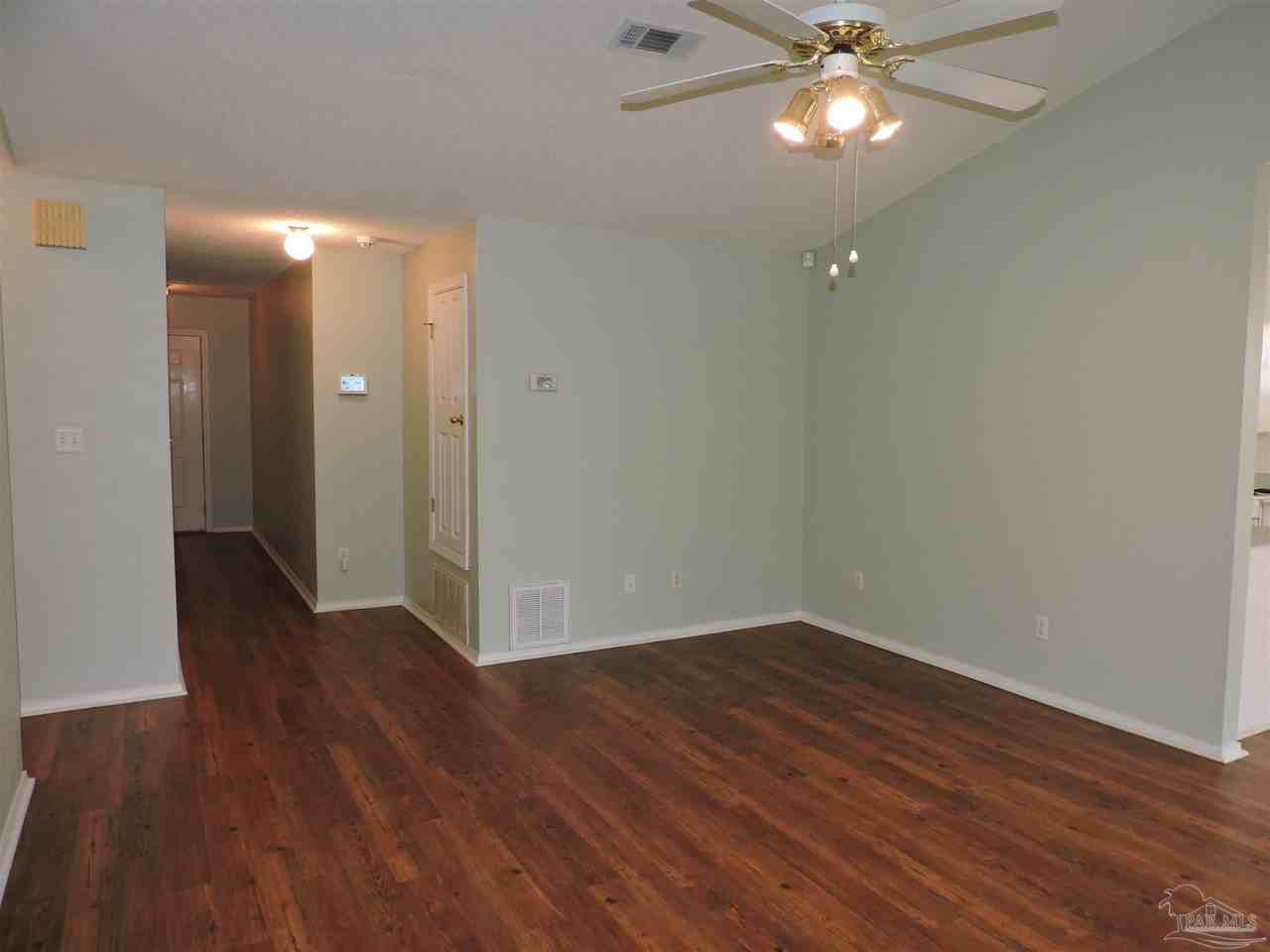 345 Mirabelle Dr - Photo 4 of 27