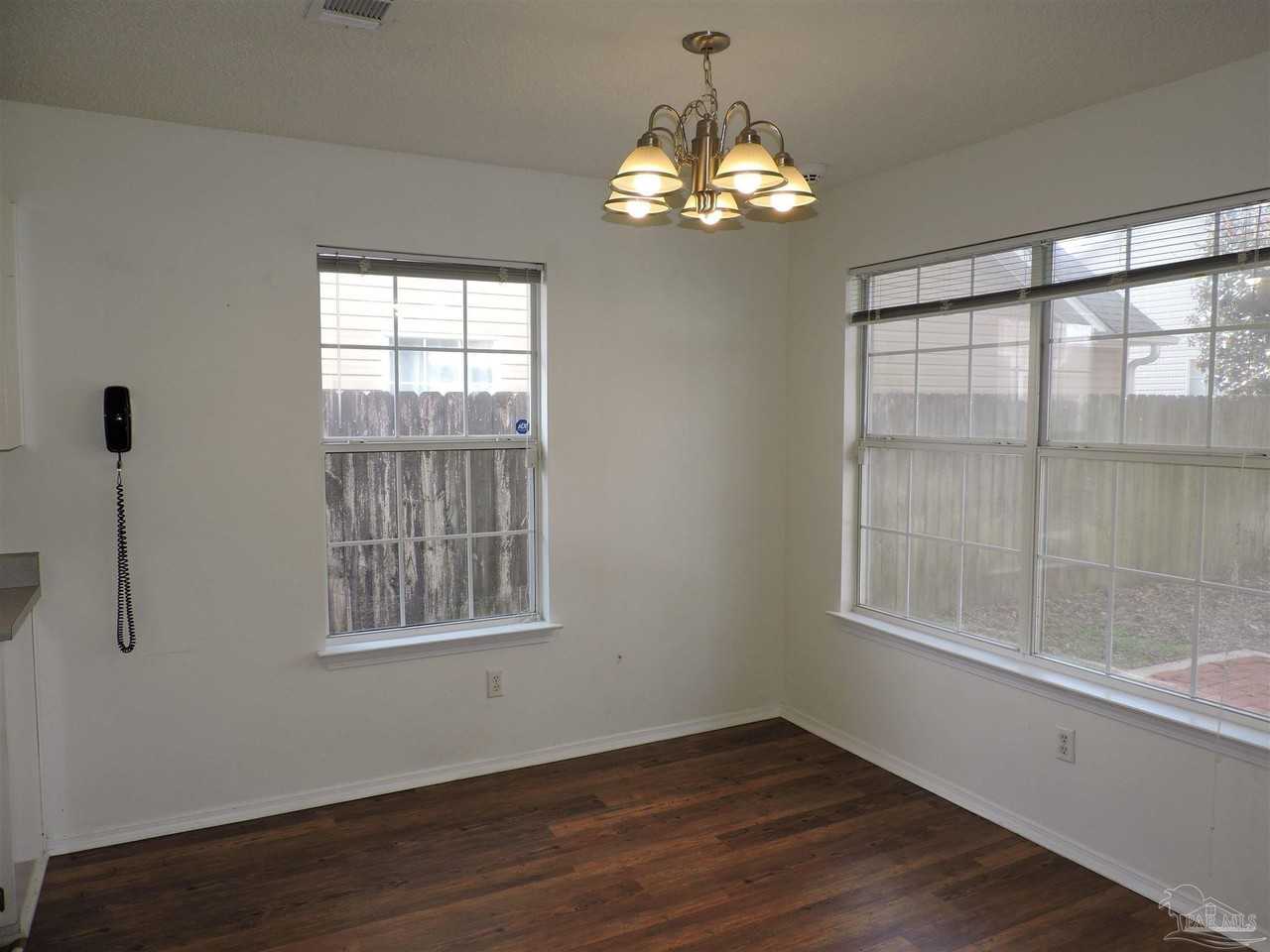 345 Mirabelle Dr - Photo 7 of 27