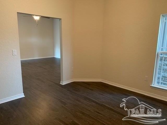 5117 Peach Dr - Photo 6 of 15