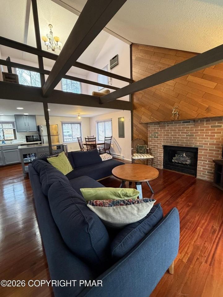 115 Ansted Ct - Photo 4 of 15