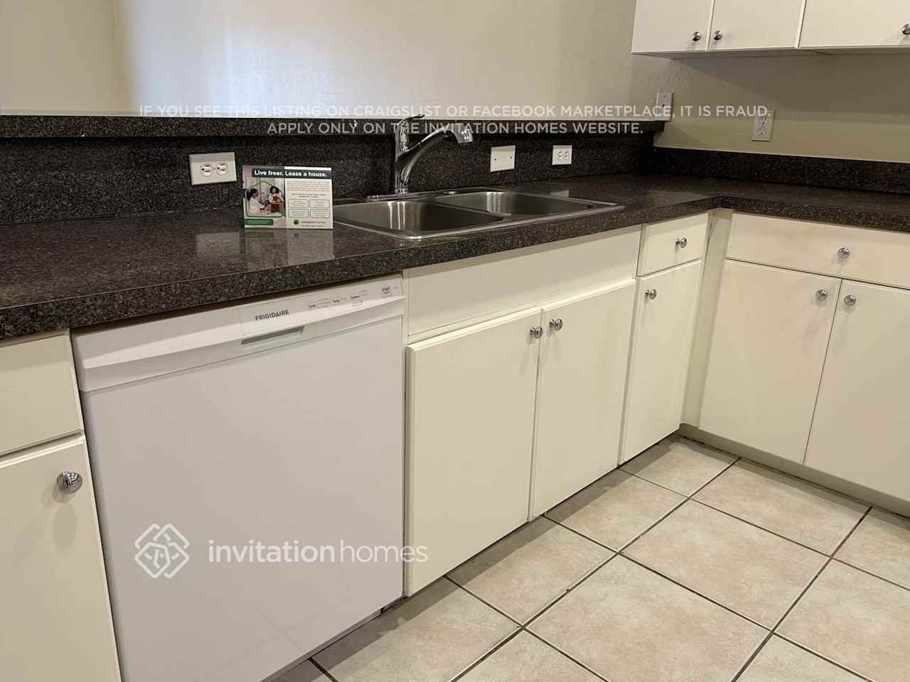 4824 Leonard Blvd S - Photo 4 of 12