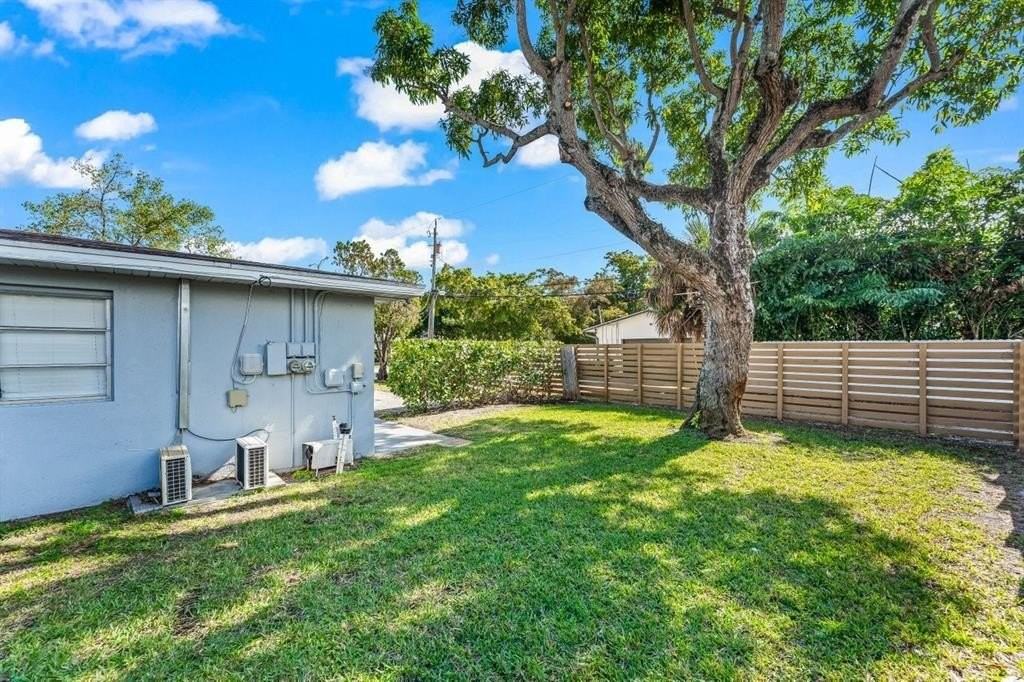 1003 Sw 4th Ave #2 - Photo 5 of 33