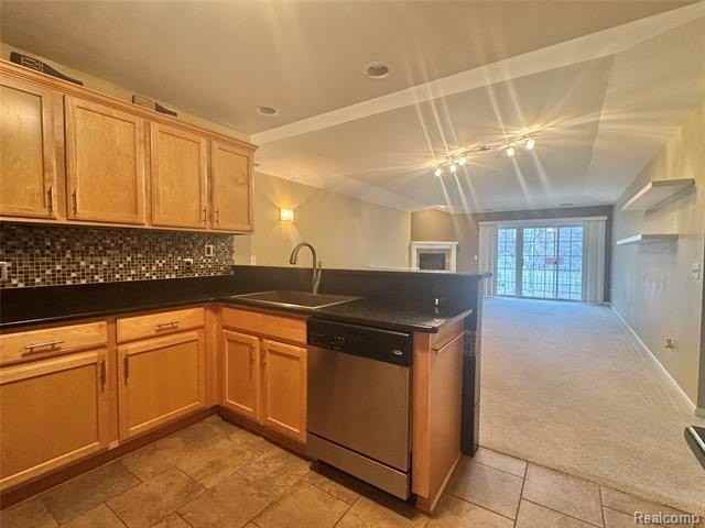 14258 Moravian Manor Cir #7 - Photo 5 of 16