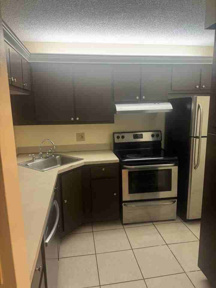 1110 Green Pine Blvd #H2 - Photo 3 of 6