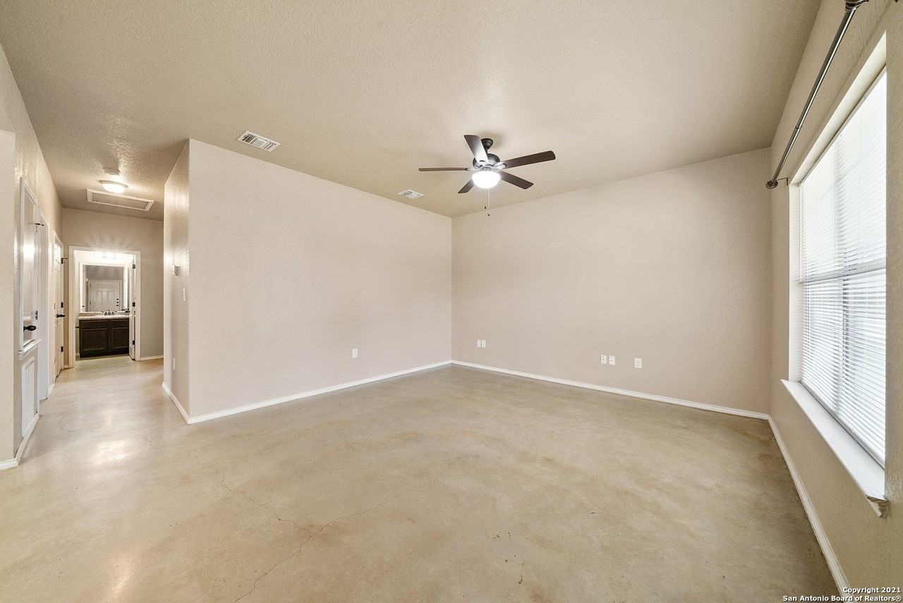 1534 Lahn Rd - Photo 5 of 25