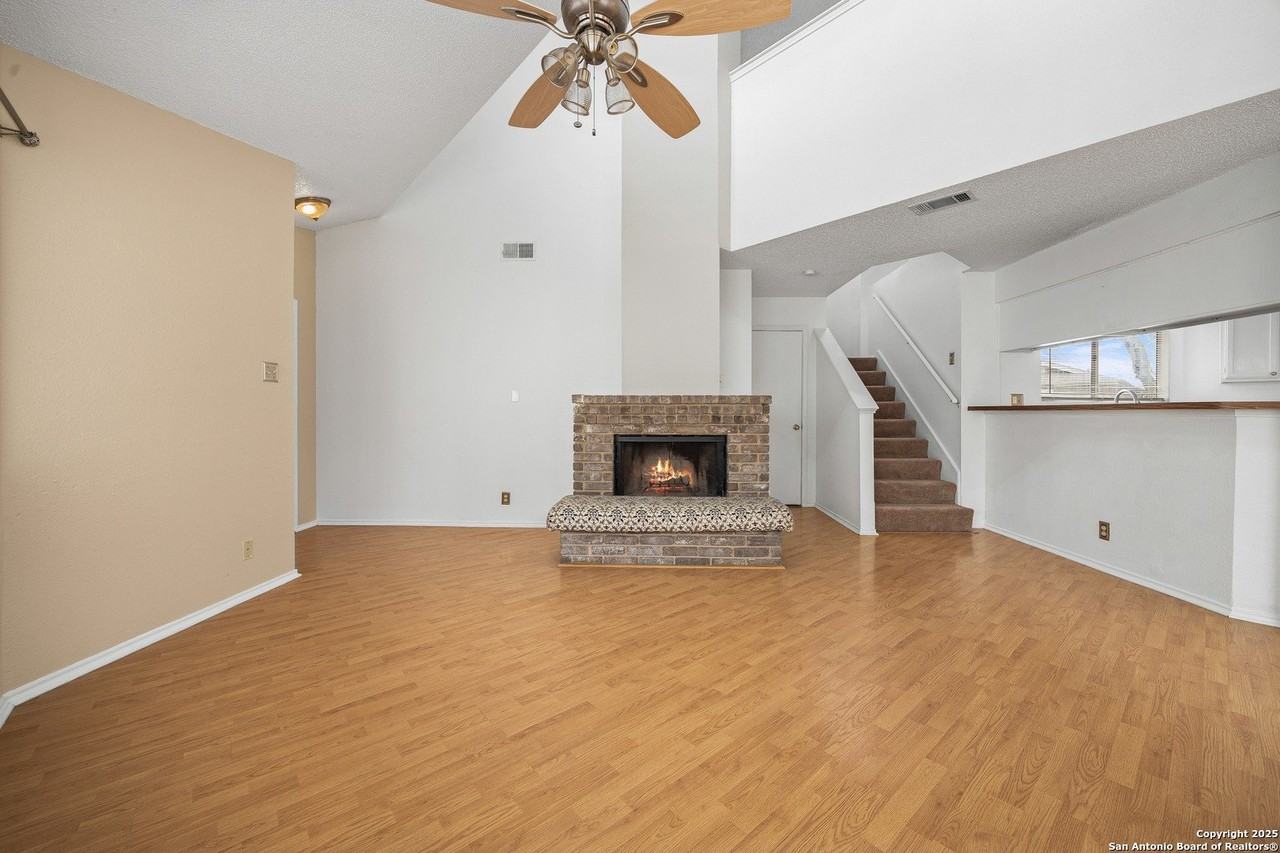 3203 Stoney Sq - Photo 6 of 21