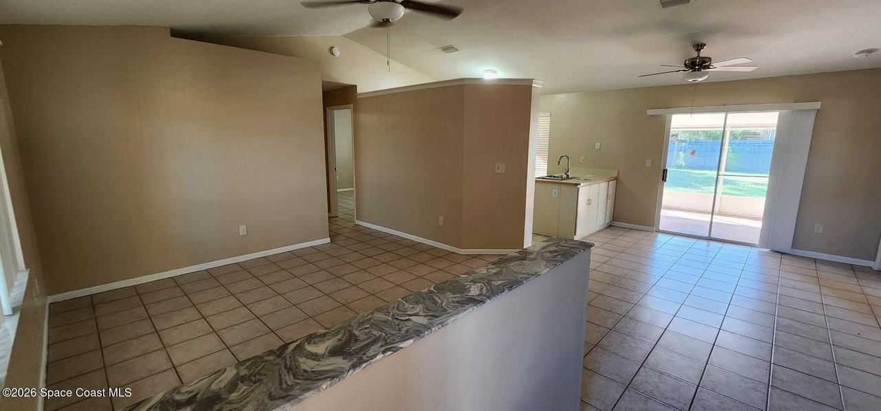 6470 Stillwater Ave - Photo 3 of 22