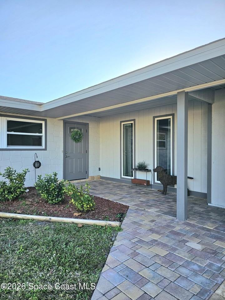 872 Sadnet Cir Ne - Photo 2 of 46