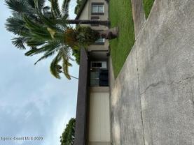 1105 Santa Cruz Ave - Photo 1 of 1