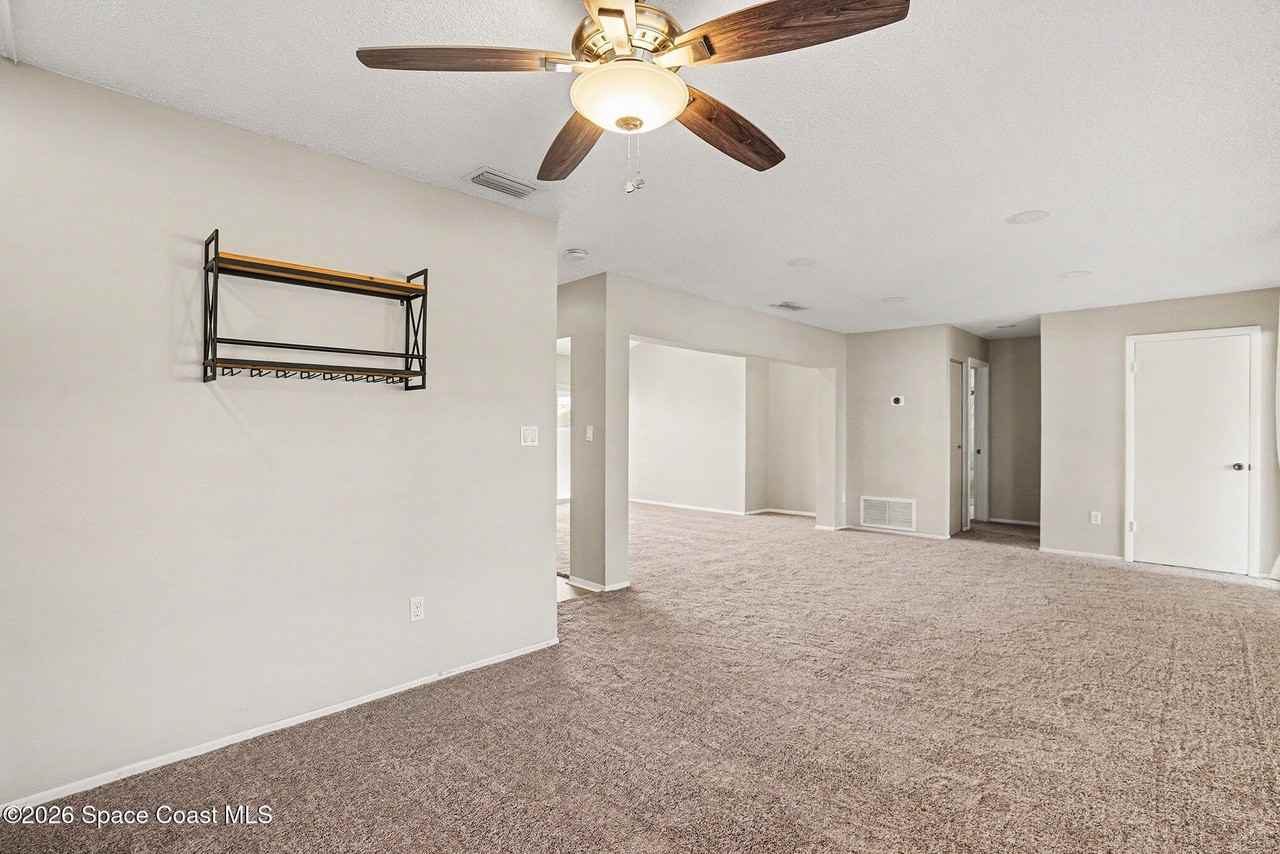 1552 Dowse Ct Ne - Photo 3 of 17