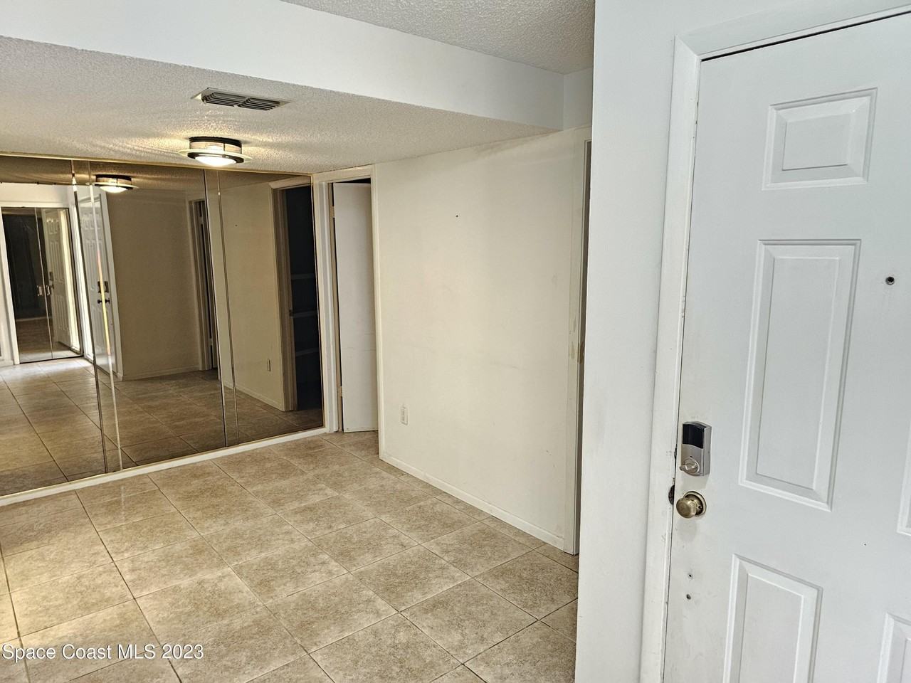 8779 Cocoa Ct - Photo 2 of 25