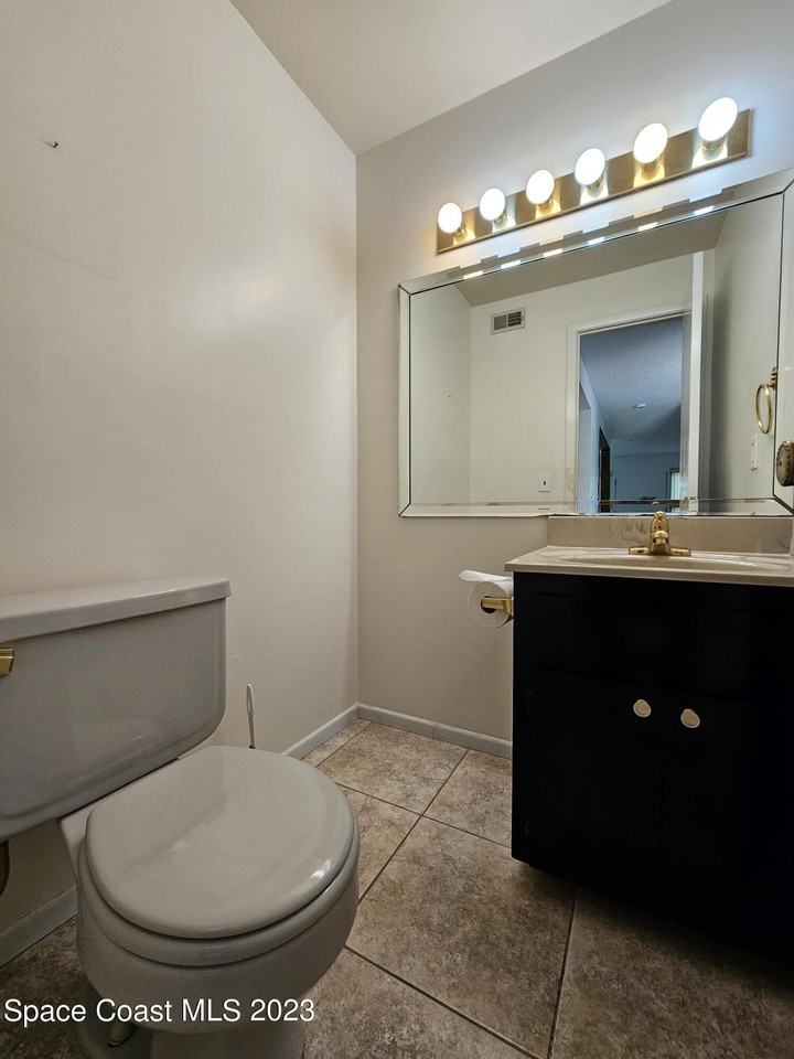 8779 Cocoa Ct - Photo 6 of 25