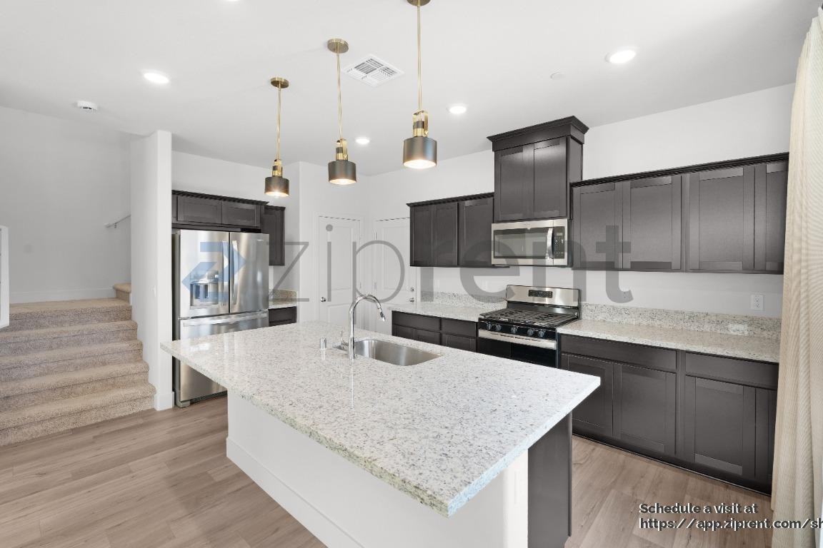 710 Barrett Lake Rd - Photo 5 of 15