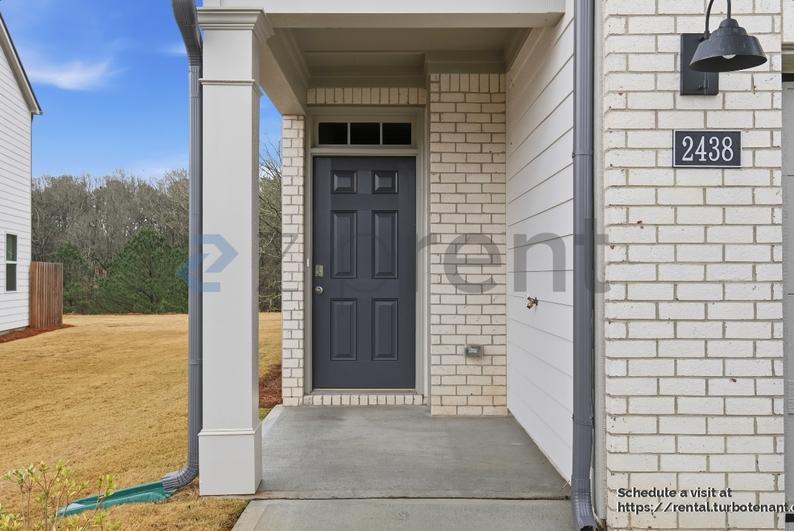 2438 Bayberry St - Photo 4 of 28