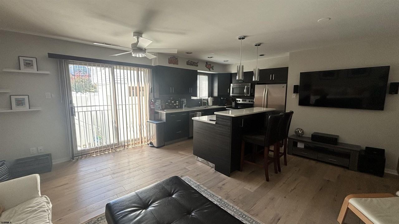 21 S Madison Ave - Photo 4 of 12