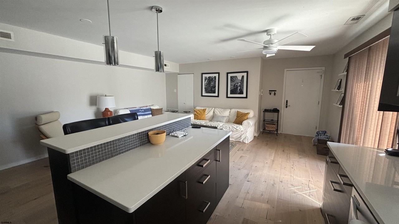 21 S Madison Ave - Photo 7 of 12