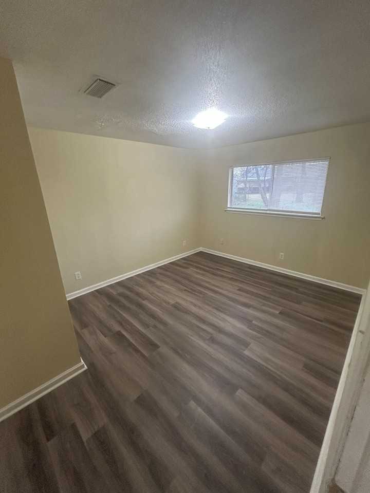 5328 Ira Lane Montgomery AL #1 - Photo 3 of 18