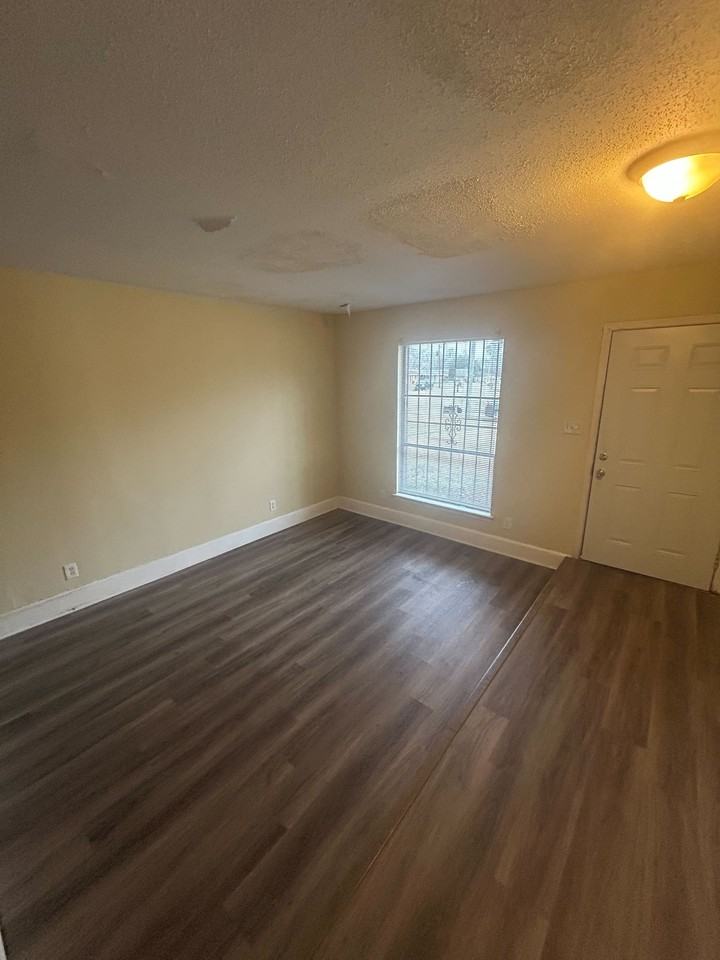 5328 Ira Lane Montgomery AL #1 - Photo 6 of 18