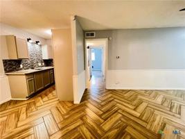 featured image of 1901 N 10th St Apt 9 #9